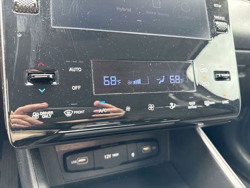 Used 2023 Hyundai Tucson Blue AWD/4WD image 16