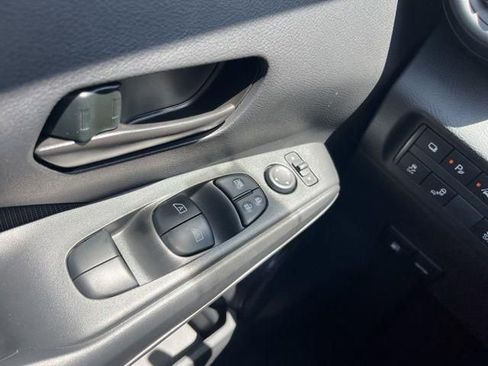 New 2025 Nissan Kicks Play S FWD image 24