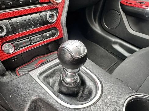 Used 2020 Ford Mustang GT RWD image 14