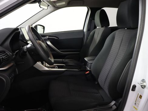 Used 2024 Mitsubishi Eclipse Cross Ralliart AWD/4WD image 7