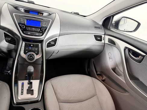 Used 2013 Hyundai Elantra GLS w/ Preferred Pkg FWD image 46