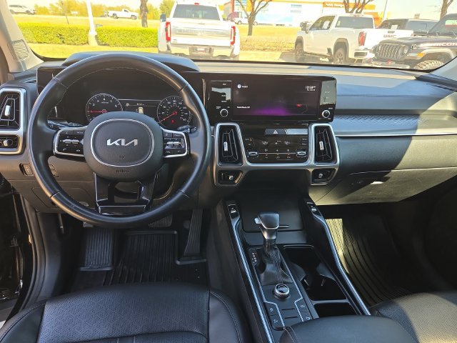 Used 2022 Kia Sorento S FWD image 19
