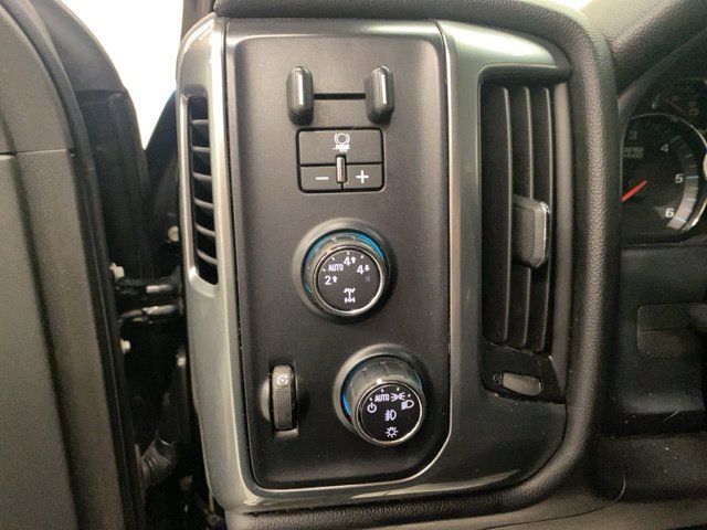 Used 2016 Chevrolet Silverado 1500 LT w/ All Star Edition AWD/4WD image 31