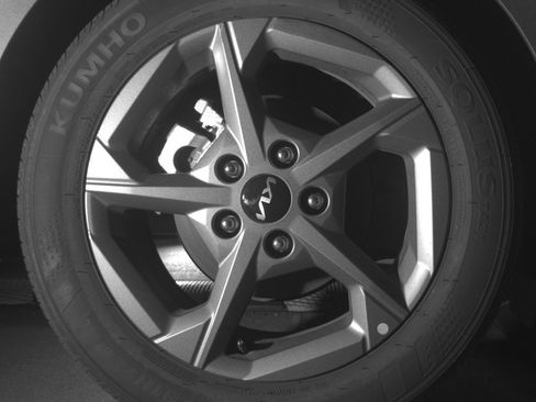 Used 2025 Kia K4 FWD image 15