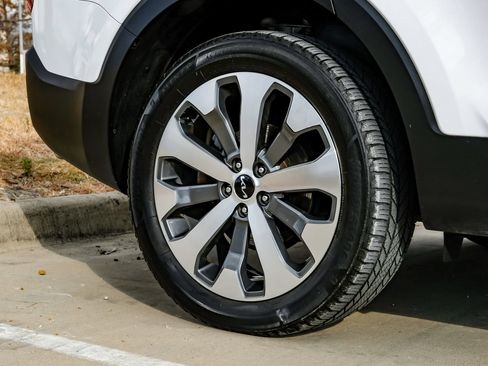 Used 2022 Kia Telluride EX w/ EX Premium Package FWD image 58