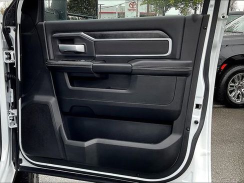 New 2024 RAM 2500 Big Horn w/ Night Edition image 25