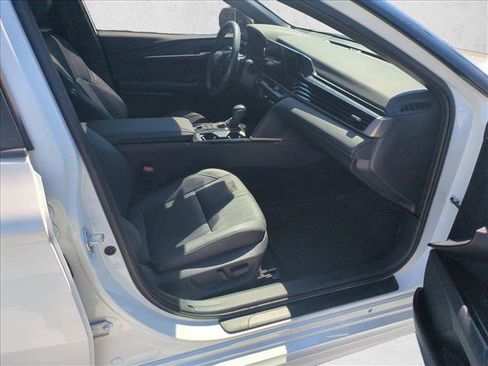 Used 2025 Toyota Camry XSE FWD image 22