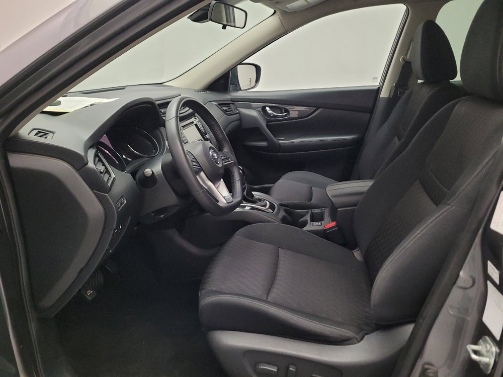 Used 2019 Nissan Rogue SV FWD image 17