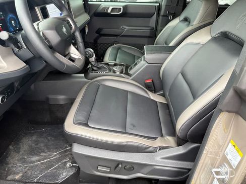New 2026 Ford Bronco Outer Banks AWD/4WD image 10