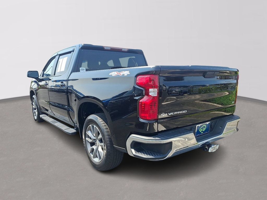 Certified 2022 Chevrolet Silverado 1500 LT AWD/4WD image 4