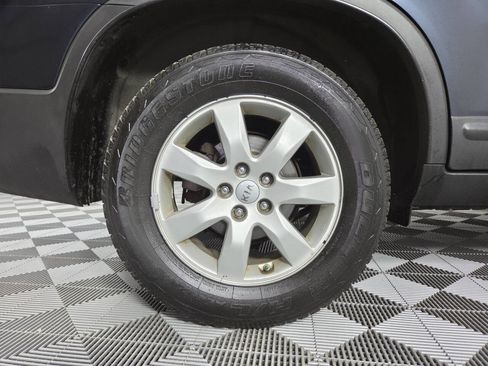 Used 2012 Kia Sorento LX w/ Convenience Pkg FWD image 10