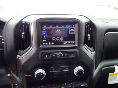 New 2026 GMC Sierra 1500 Pro w/ Pro Value Package image 20