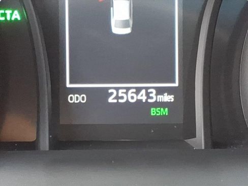 Used 2023 Toyota Camry SE image 27