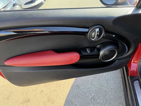 Used 2014 MINI Cooper S image 20