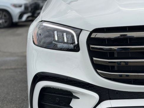 New 2026 Mercedes-Benz GLS 450 4MATIC image 7