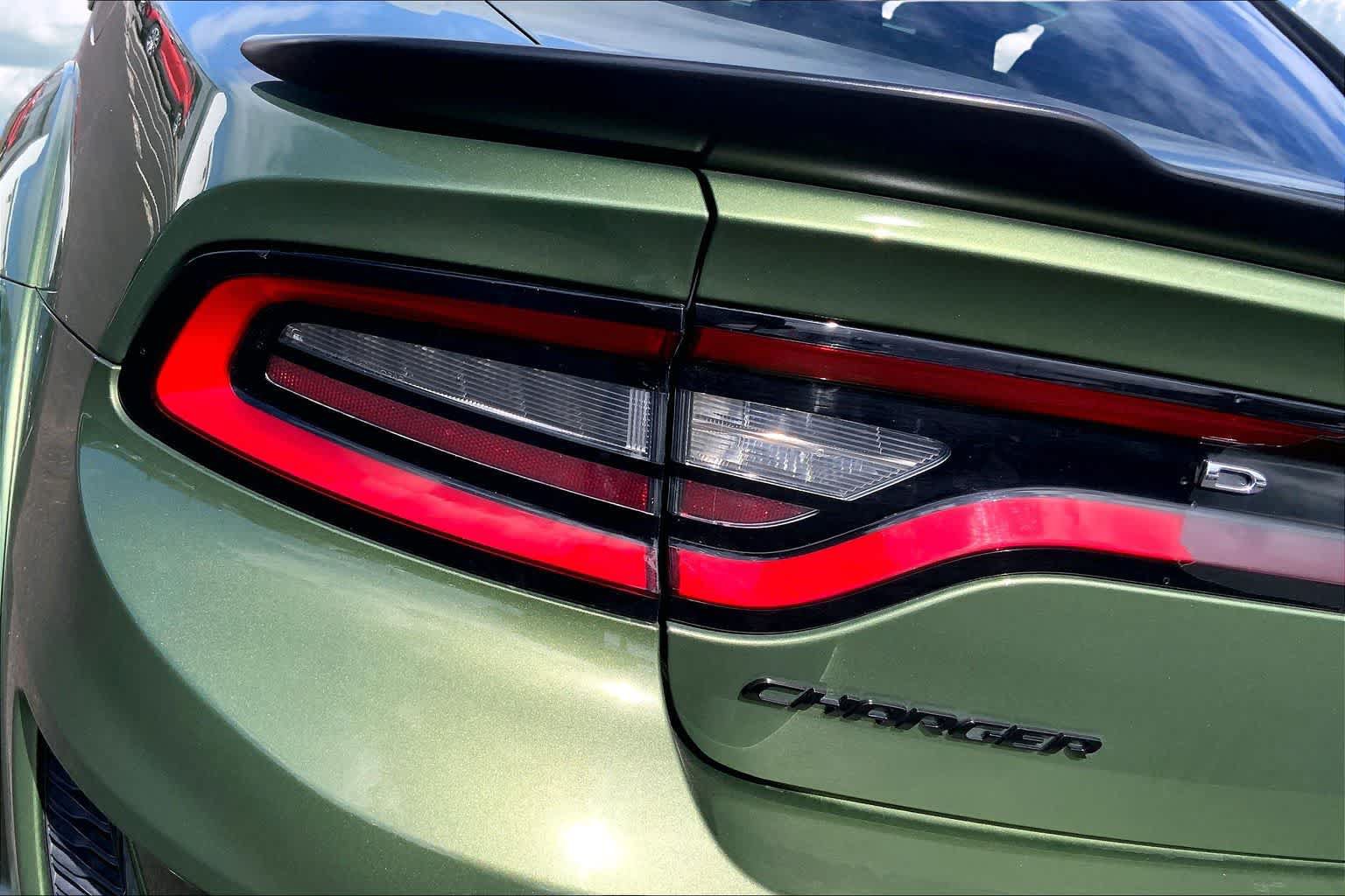 Used 2022 Dodge Charger Scat Pack RWD image 32