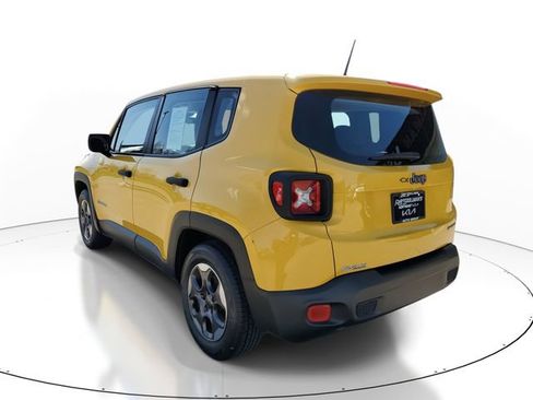 Used 2015 Jeep Renegade Sport w/ Power & Air Group image 4