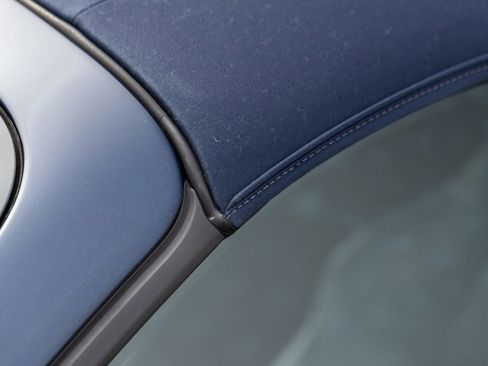 Used 2015 Porsche 911 Turbo image 18