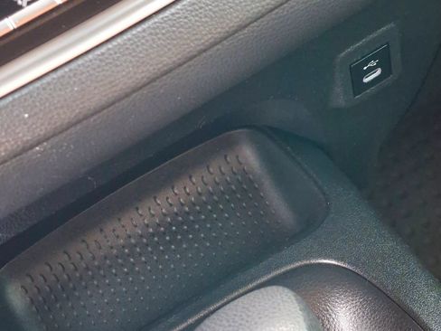 Used 2023 Toyota Corolla LE FWD image 18