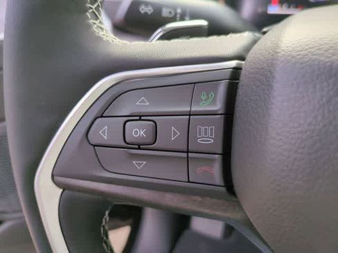 New 2025 Jeep Grand Cherokee L Limited w/ Luxury Tech Group II image 26