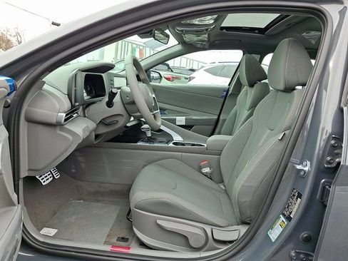New 2026 Hyundai Elantra SEL Sport Premium FWD image 5