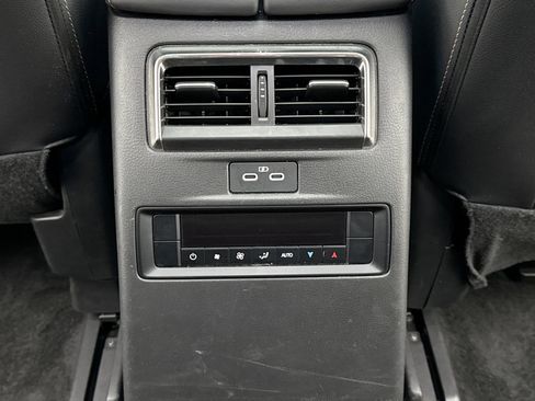 Used 2024 MAZDA CX-90 3.3 Turbo w/ Preferred Plus AWD/4WD image 21