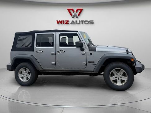 Used 2018 Jeep Wrangler Unlimited Sport S AWD/4WD image 6
