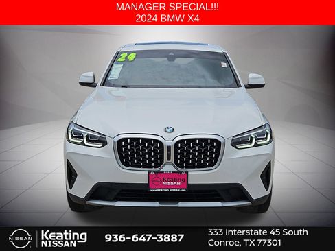 Used 2024 BMW X4 xDrive30i w/ Parking Assistance Package AWD/4WD image 2