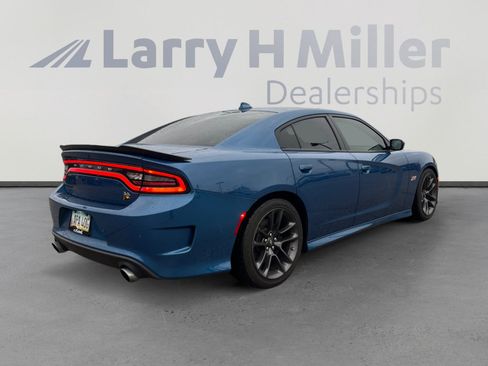Used 2020 Dodge Charger Scat Pack w/ Driver Convenience Group image 5