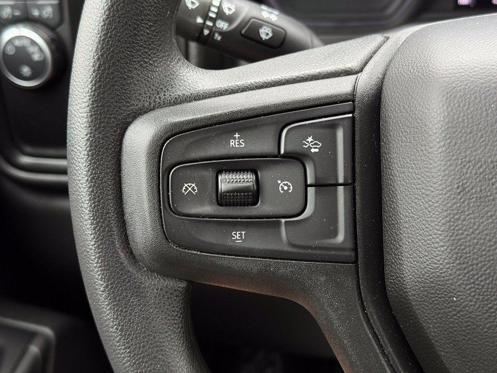 Used 2024 Chevrolet Silverado 1500 Custom RWD image 28