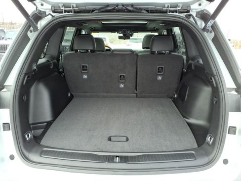 New 2026 Jeep Grand Cherokee Limited Reserve image 7