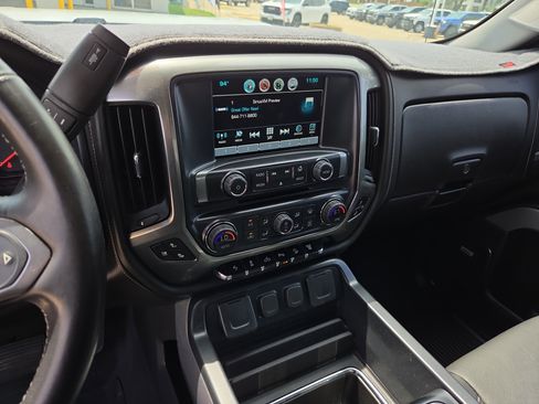 Used 2019 Chevrolet Silverado 2500 LTZ w/ Duramax Plus Package AWD/4WD image 20