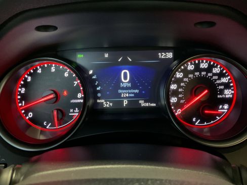 Used 2021 Toyota Camry XSE image 11