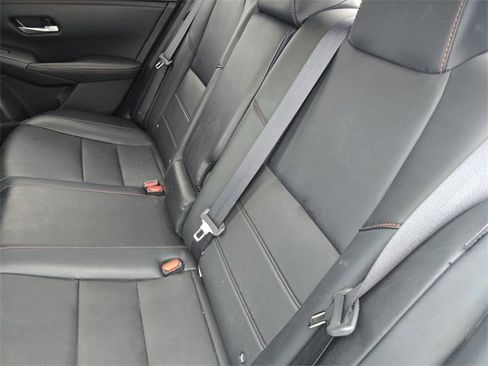 Used 2024 Nissan Sentra SR w/ SR Premium Package image 11