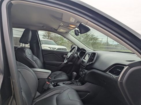 Used 2021 Jeep Cherokee Latitude Lux w/ Trailer Tow Group image 15