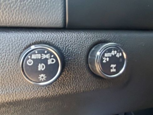 Used 2017 Chevrolet Colorado Z71 AWD/4WD image 26