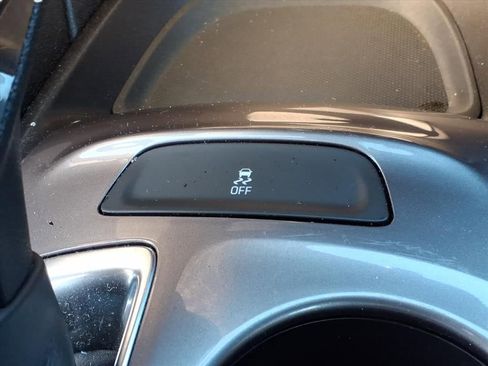 Used 2022 Chevrolet Malibu LS image 17