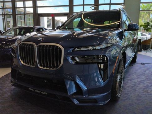 New 2026 BMW ALPINA XB7 AWD/4WD image 7