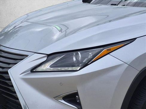 Used 2019 Lexus RX 350 FWD w/ Navigation Package image 9