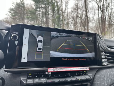 New 2026 Toyota Camry XLE AWD/4WD image 30