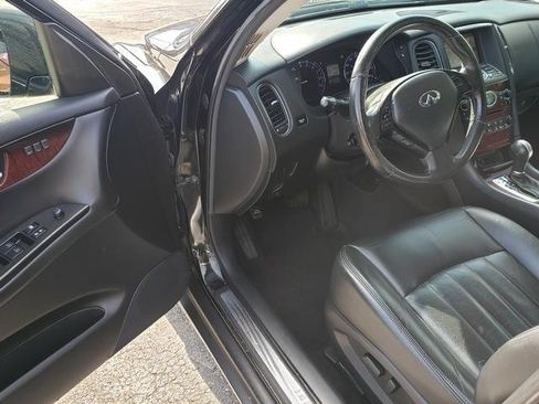 Used 2017 INFINITI QX50 AWD w/ Premium Package image 11