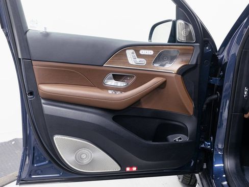 Certified 2024 Mercedes-Benz GLS 450 4MATIC image 5