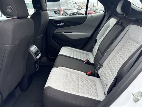 Certified 2023 Chevrolet Equinox LS image 23