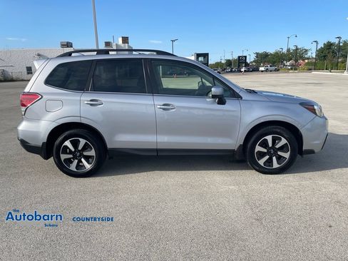 Used 2017 Subaru Forester 2.5i Limited AWD/4WD image 6