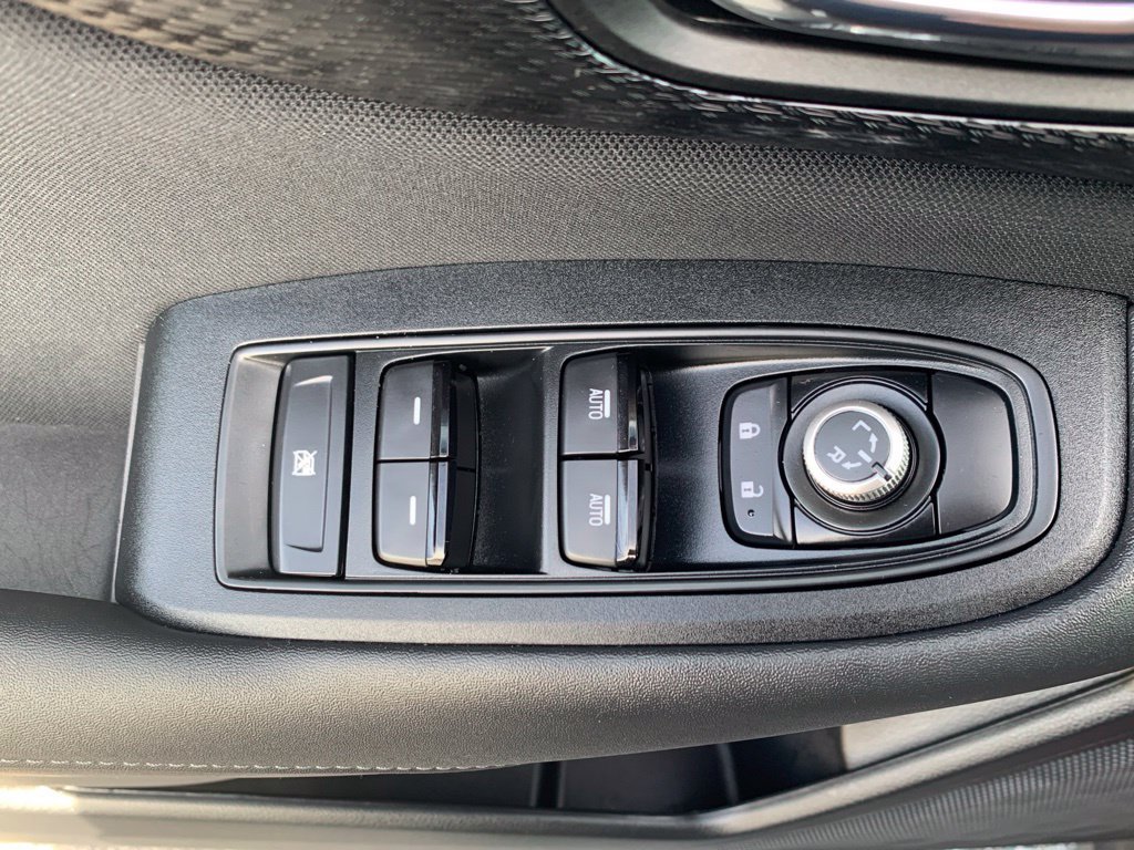 Used 2025 Subaru Outback Premium AWD/4WD image 15