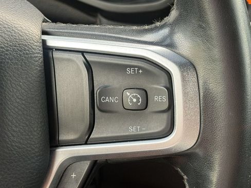 Used 2019 RAM 1500 Big Horn AWD/4WD image 25