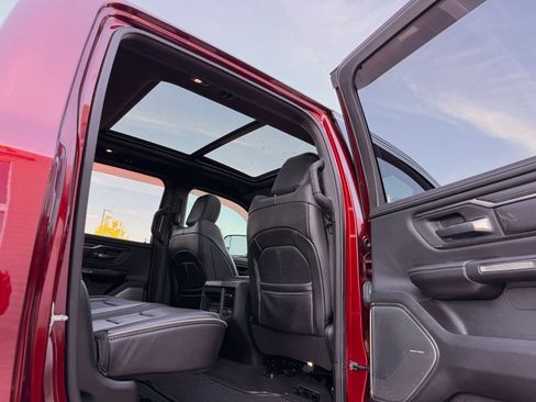 Used 2019 RAM 1500 Limited AWD/4WD image 33