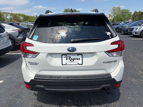 Certified 2024 Subaru Forester Premium AWD/4WD image 4