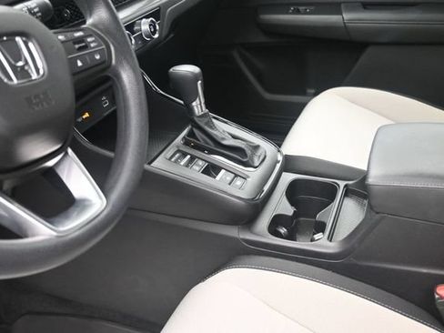 Used 2024 Honda CR-V LX image 11