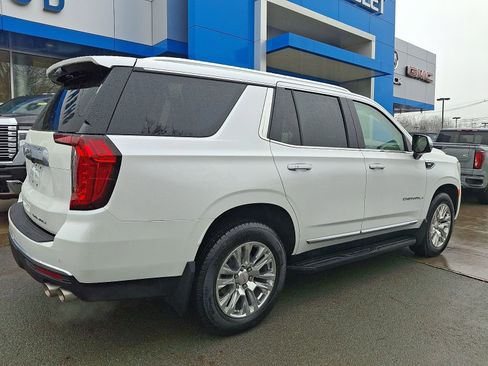 Used 2023 GMC Yukon Denali w/ LPO, Floor Liner Package image 6
